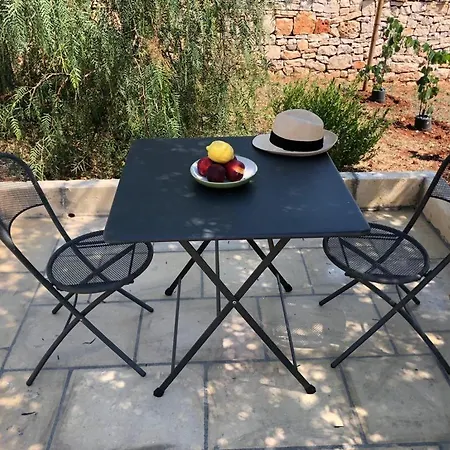 Trullo Masso Antico 알베르벨로