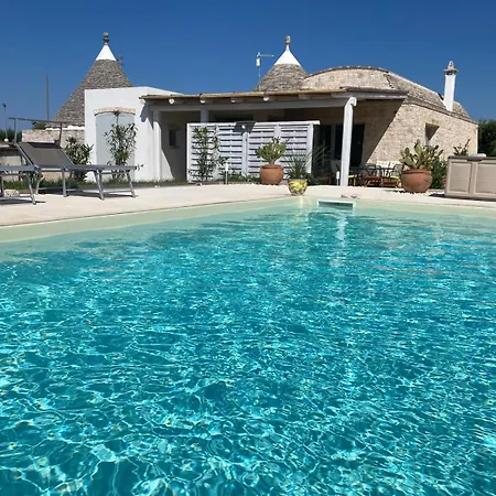 Trullo Masso Antico 알베르벨로