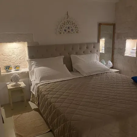 Trullo Masso Antico * 알베르벨로