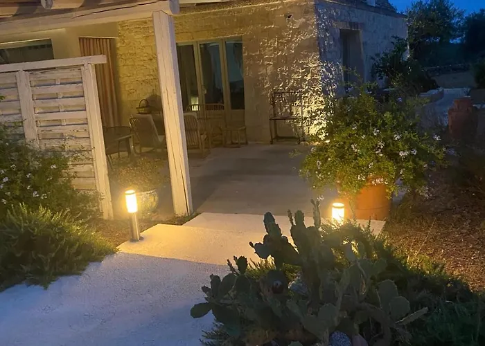 Trullo Masso Antico Дом отдыха Альберобелло